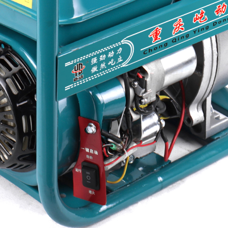 Бензиновый двигатель для орошения воды